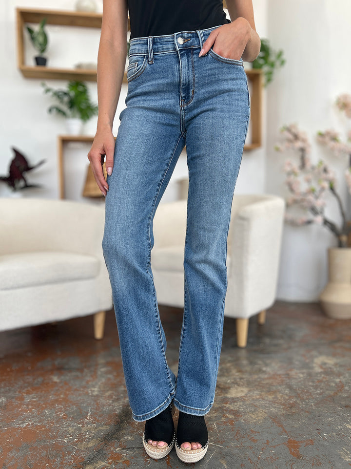Judy Blue Full Size Mid-Rise Waist Straight Jeans - Judy Blue Jeans Boutique