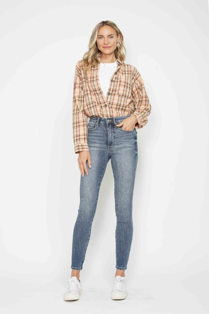 Judy Blue Full Size Tummy Control Contrast Wash Skinny Jeans - Judy Blue Jeans Boutique